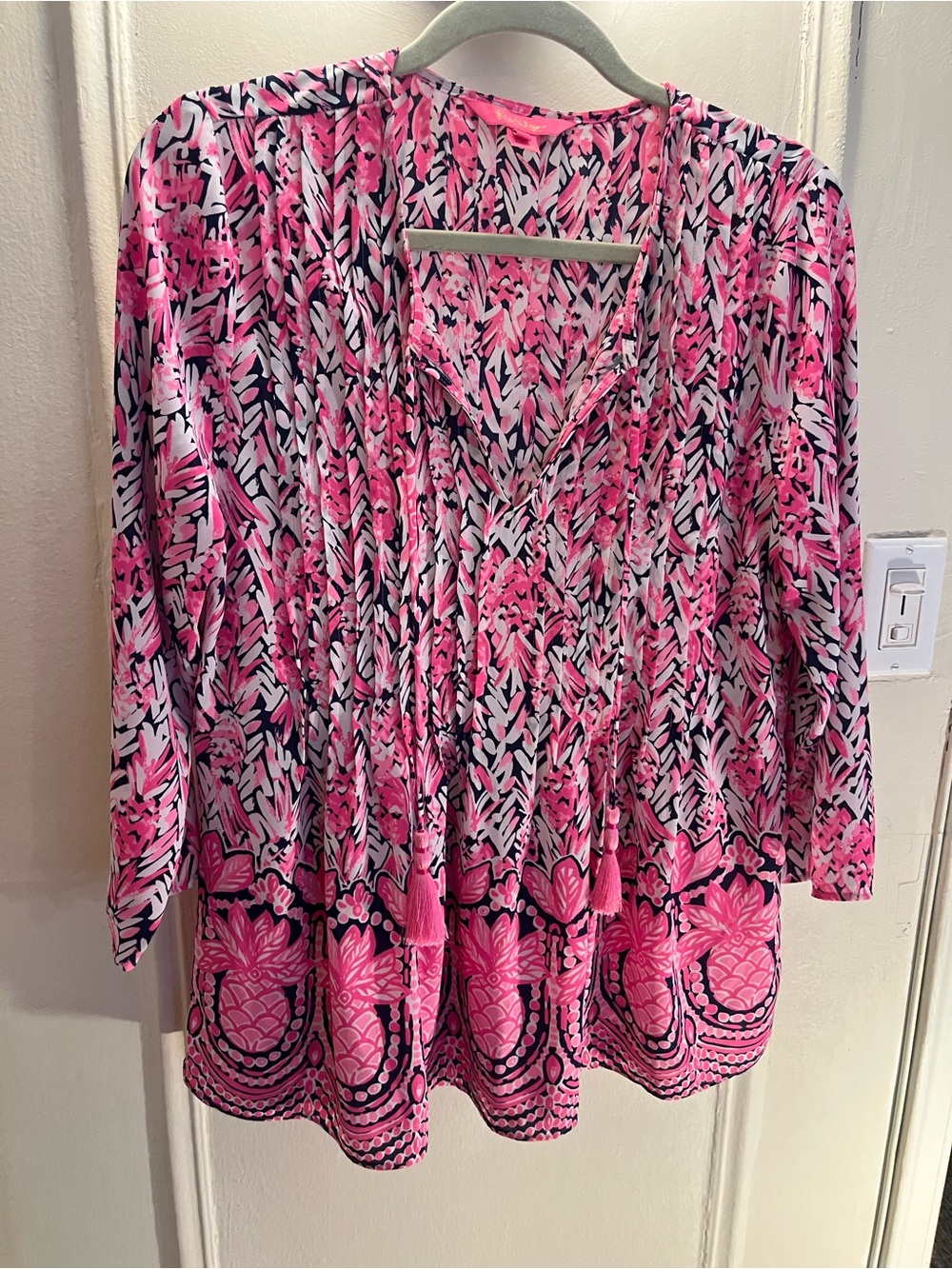 Lilly Pulitzer Pink Navy Printed V-Neck Tunic